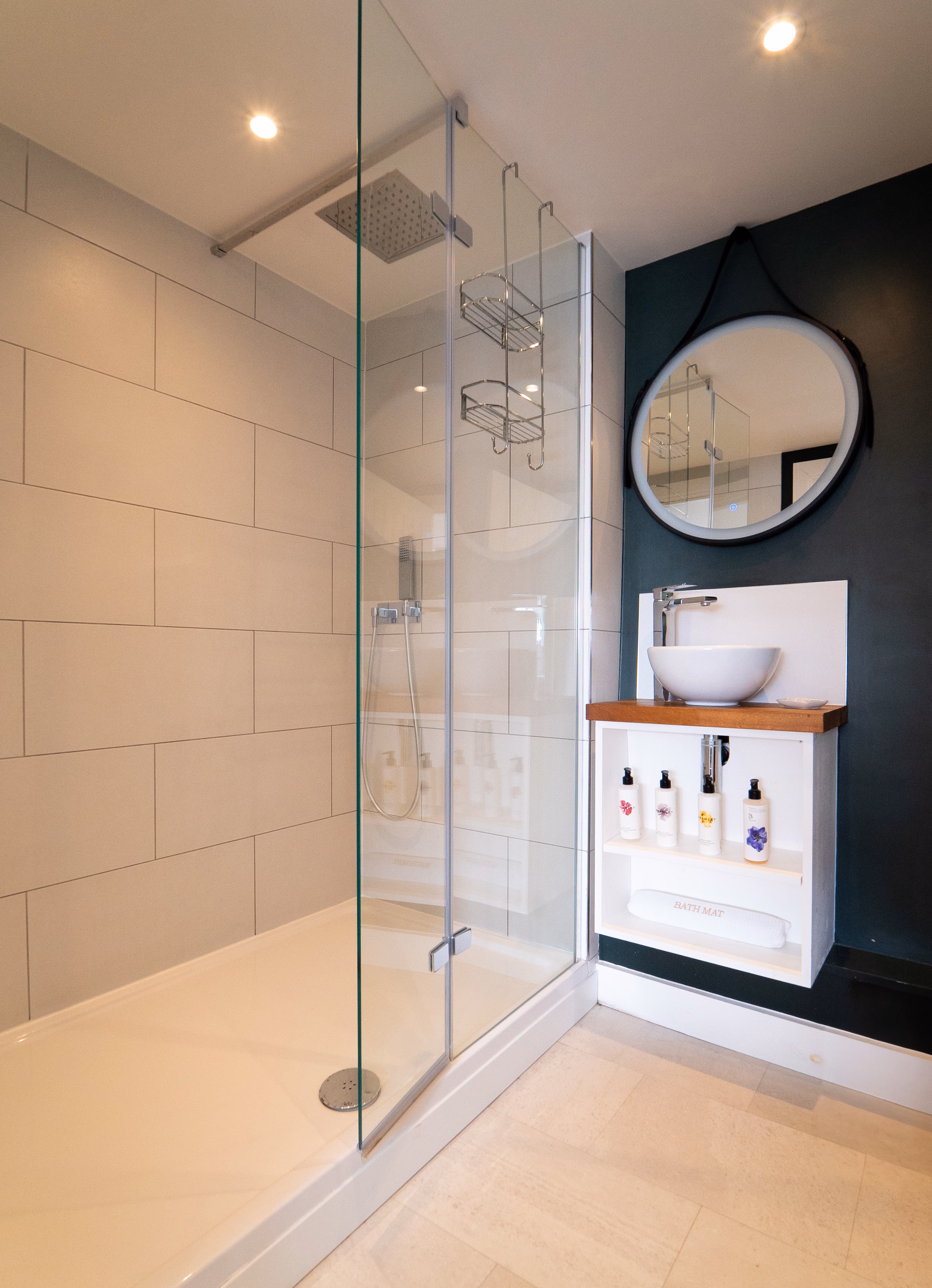 Luxury Coach House Apartments